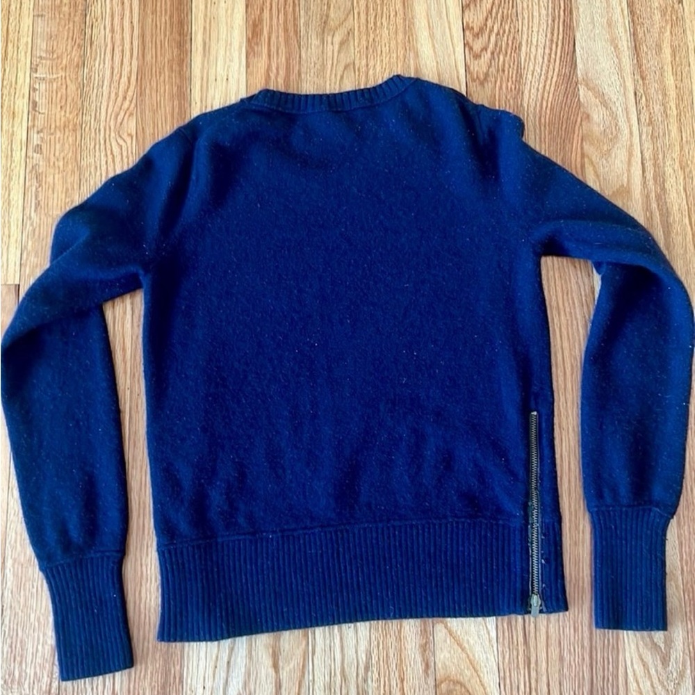 Club monaco blue Sweater with closures on the sides size small - Picture 4 of 8